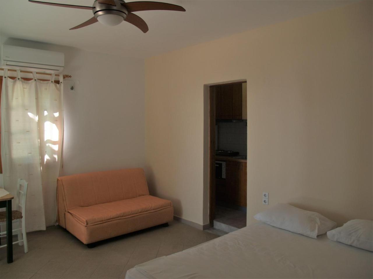 Pegasus Studios & Apartments 스키로스 외부 사진